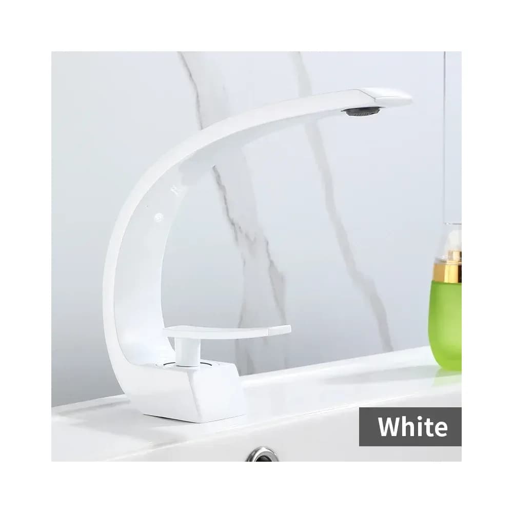 Mitigeur de lavabo cascade moderne noir et or – photo 3
