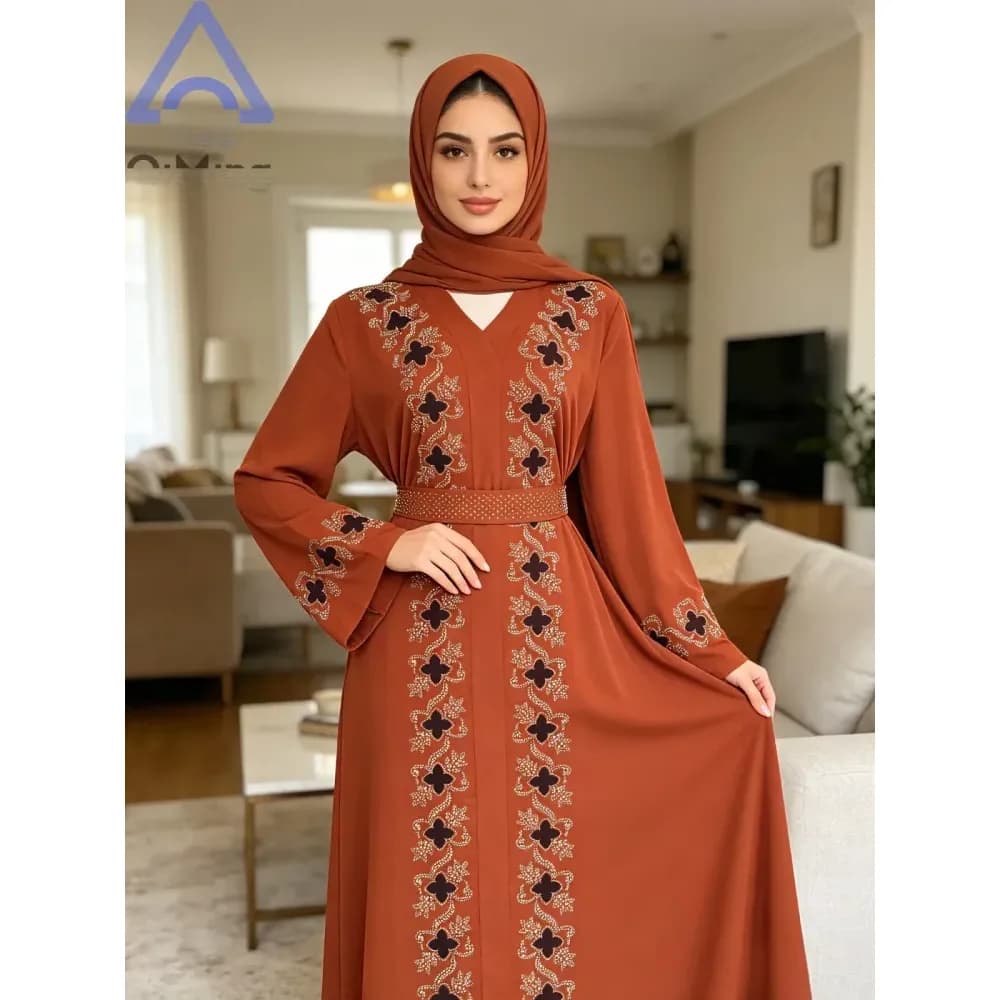 Abaya de soirée à strass, col V et ceinture – photo 3