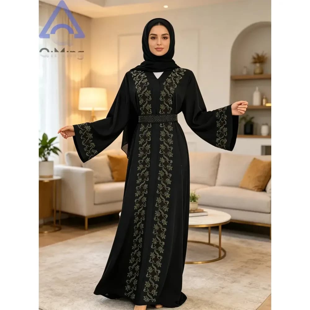 Abaya de soirée à strass, col V et ceinture – photo 5
