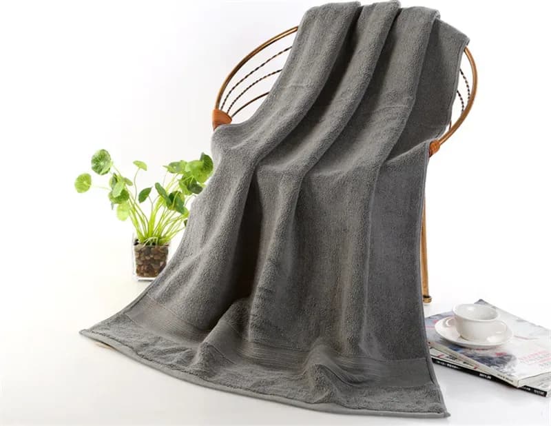 Gris foncé