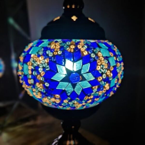 Superbe lampe de table faite à la main en bronze turc marocain arabe oriental bohémien style Tiffany mosaïque de verre Belle lampe de table Lampe de bureau Décoration d'intérieur (Bleu - A) – Image 4